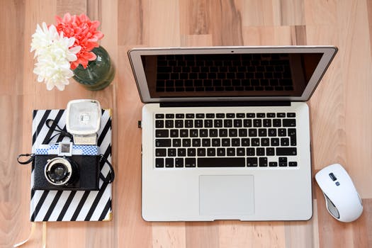 How to start blogging online